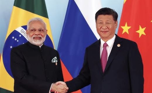 BRICS Summit: प्रधानमंत्री मोदी की चीन के राष्ट्रपति शी जिनपिंग के साथ बैठक