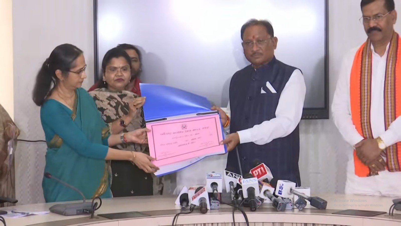 CG Board Result 2025 घोषित: मुख्यमंत्री विष्णु देव साय ने क्लिक कर परीक्षा परिणाम की जारी, 10वीं और 12वीं के टॉपर्स की हुई घोषणा, देखें परिणाम