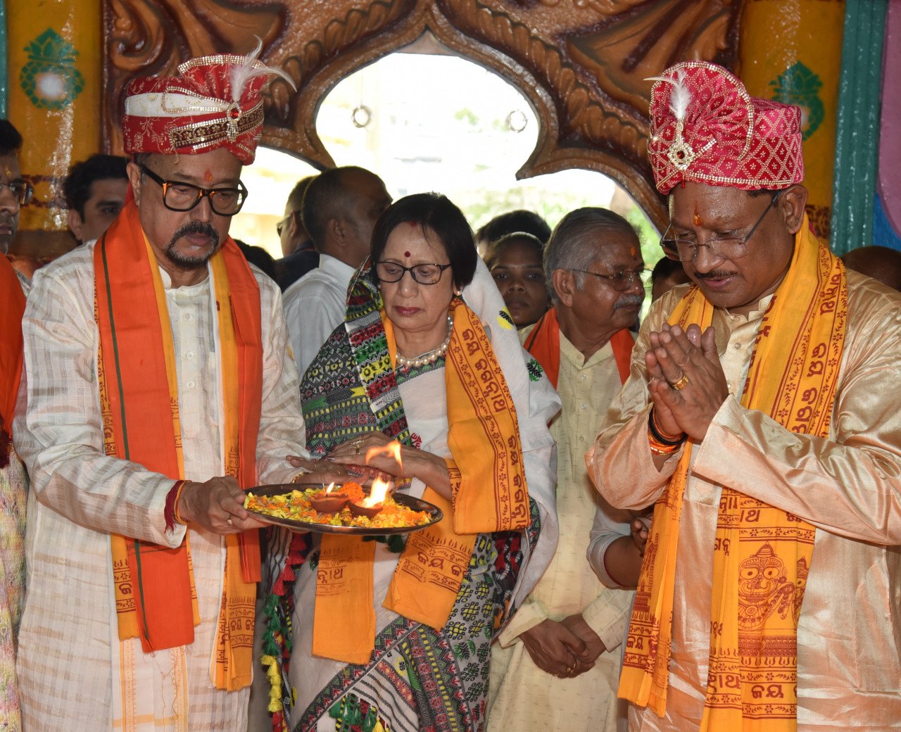 राज्यपाल रमेन डेका और मुख्यमंत्री विष्णु देव साय ने निभाई 'छेरापहरा' की परंपरा, रथयात्रा महोत्सव में हुए शामिल