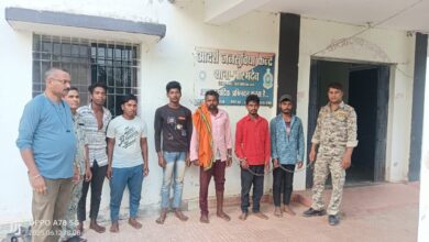 पशु क्रूरता मामले में छह आरोपी गिरफ्तार, चार बछड़े मुक्त