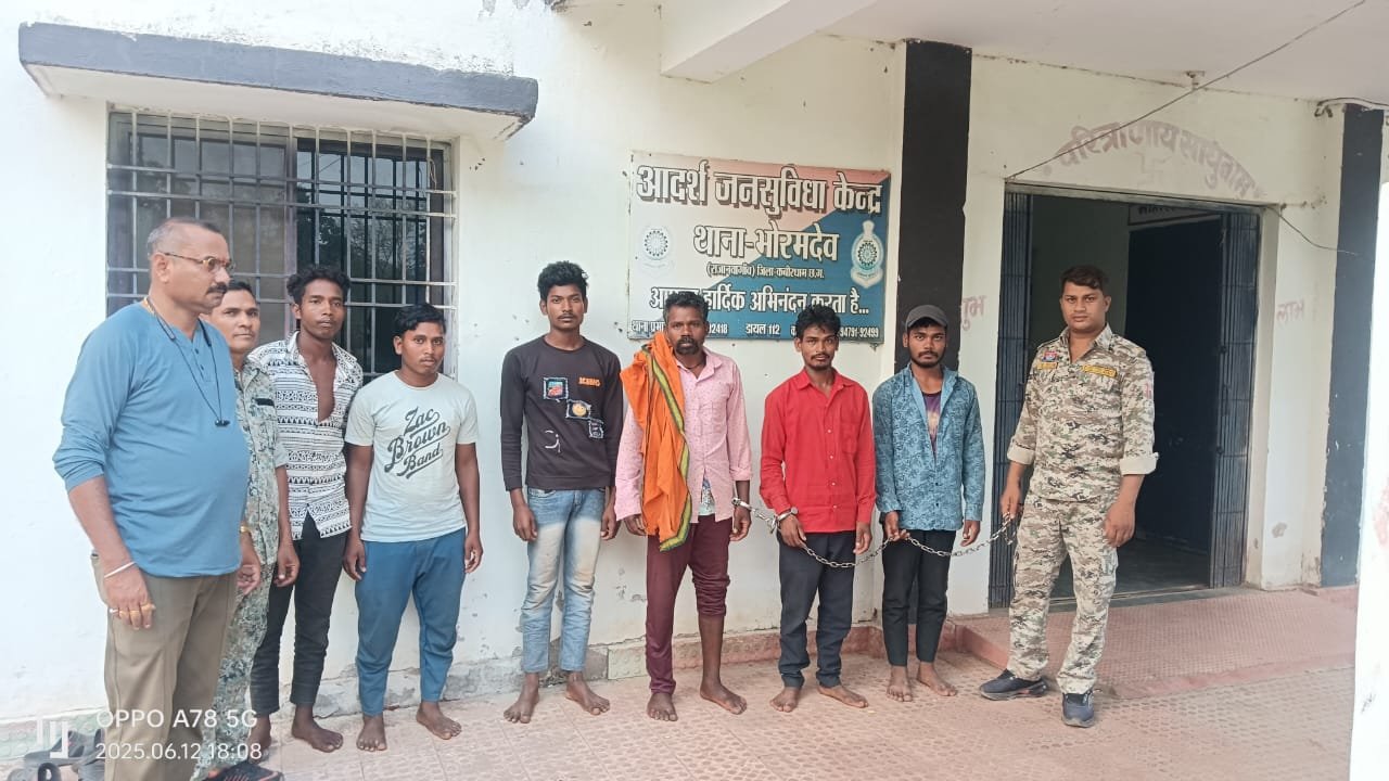 पशु क्रूरता मामले में छह आरोपी गिरफ्तार, चार बछड़े मुक्त