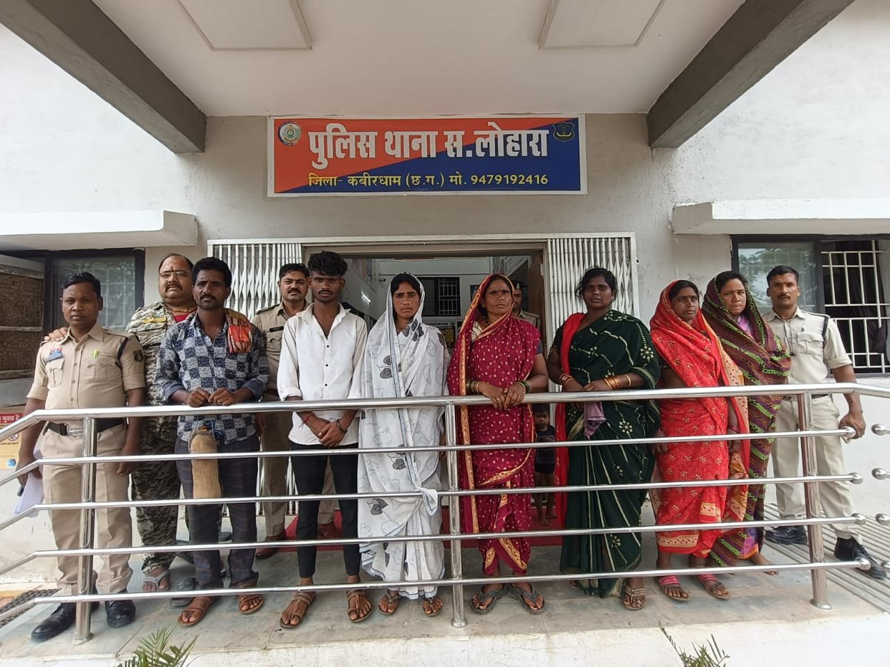 पशु तस्करी के विरुद्ध कबीरधाम पुलिस की बड़ी कार्रवाई — 7 आरोपी गिरफ्तार, 27 मवेशी जप्त