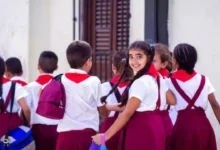 निजी स्कूलों में प्राइवेट पब्लिशर्स की किताबें बैन, सिर्फ NCERT और सरकारी पुस्तकें ही मान्य, सख्त आदेश जारी