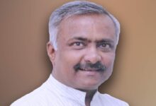 BJP नेता विनायक जोशी पहुंचे रायपुर, कार्यकर्ताओं ने किया भव्य स्वागत — समृद्ध भारत सम्मेलन सहित विभिन्न कार्यक्रमों में लेंगे भाग