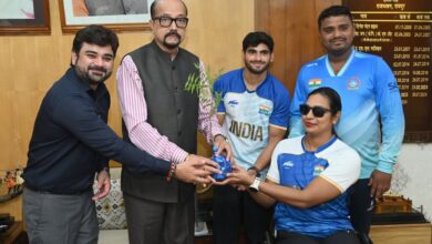 छत्तीसगढ़ के अनिमेष कुजूर ने रचा नया इतिहास, 100 मीटर दौड़ में बनाया नया राष्ट्रीय रिकॉर्ड; राज्यपाल से पैरा डोंगी एथलीट ने की भेंट