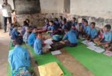 खंडहर में चल रहा प्राथमिक विद्यालय, बच्चों की जान खतरे में