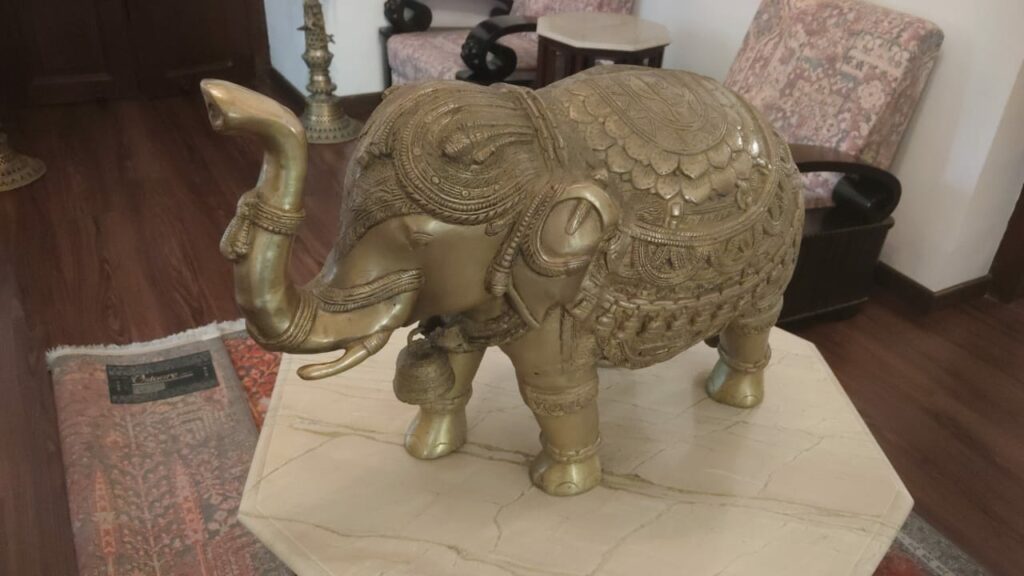 Uploads ABHISHEK SONI 0608 AMB THIEF NF4